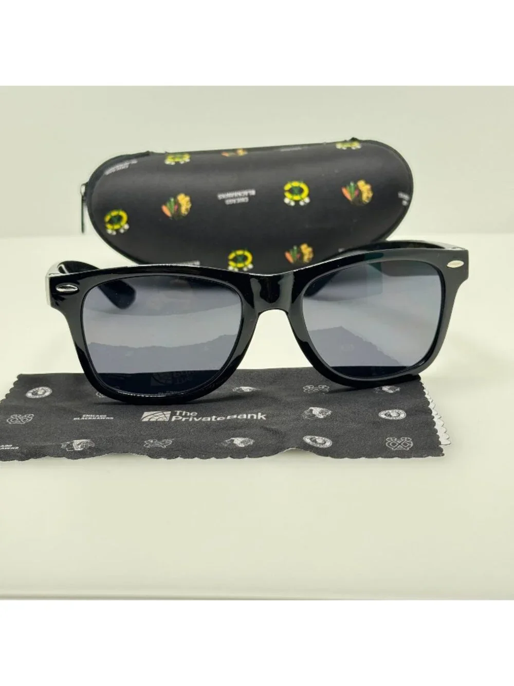 Chicago Blackhawks Sunglasses Promo Private Bank With Case